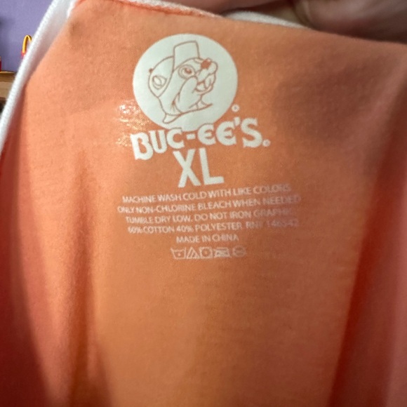 Buccees 3 shirt bundle - Picture 6 of 10